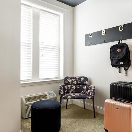 Dupont Circle Embassy Inn By Found Washington Exteriör bild